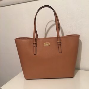 Michael Kors Large Jet Set Travel Tote